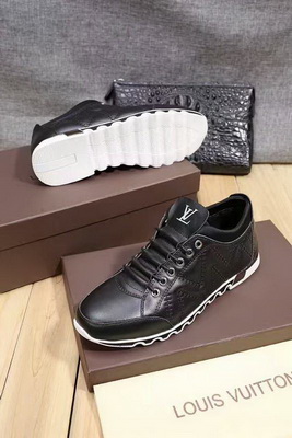 LV Fashion Men Sneakers--043